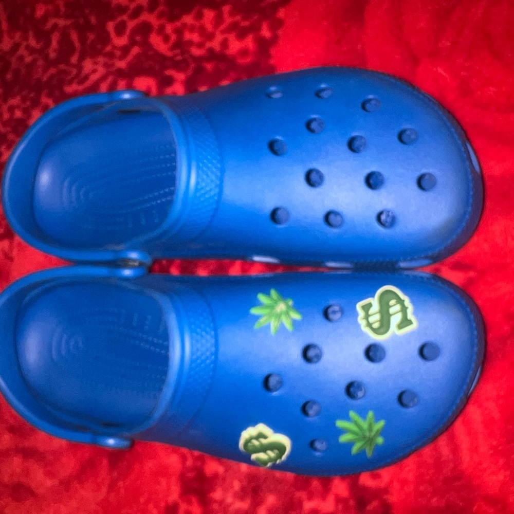 Crocs